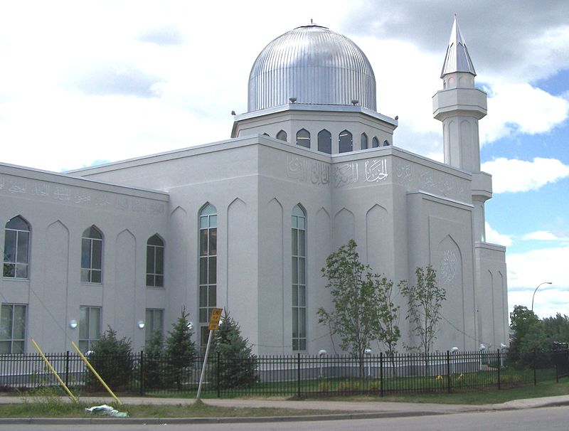 المساجد في كندا