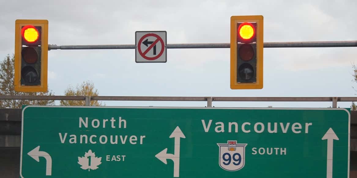 اشارات المرور في كندا