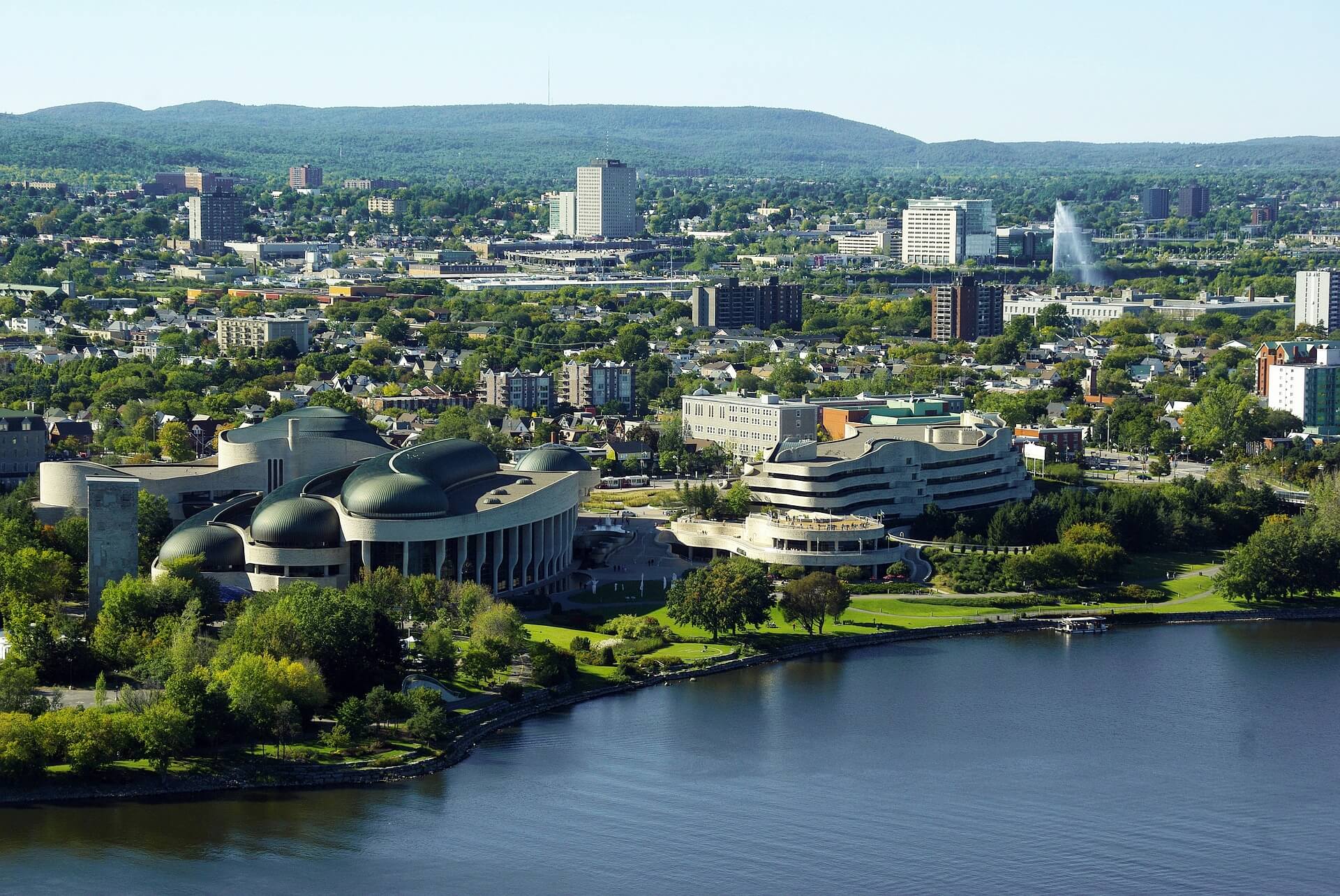 مدينة أوتاوا تنضم بعد يومين إلى قائمة أكبر المدن المليونية في كندا