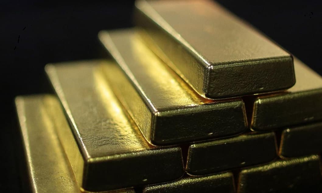 سرقة قطع ذهبية بقيمة 1.1 مليون دولار