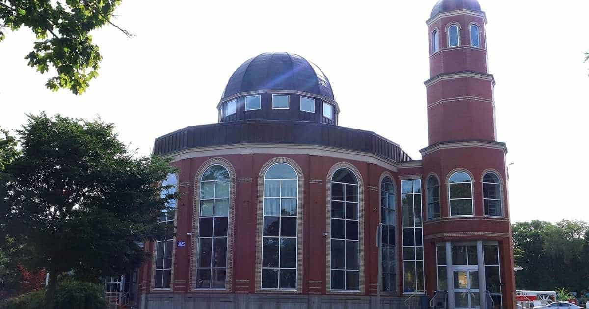 الحكومة الكندية تنفق الملايين لحماية المساجد وغيرها من المجتمعات المعرضة للخطر
