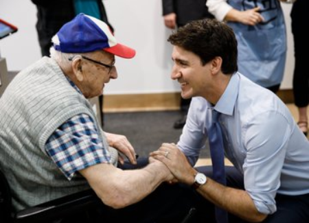 رئيس وزراء كندا وكبار السن