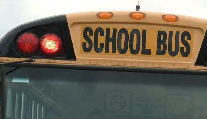 إلغاء خطوط الحافلات المدرسية عبر أونتاريو حيث أدى فيروس كورونا إلى تفاقم نقص السائقين