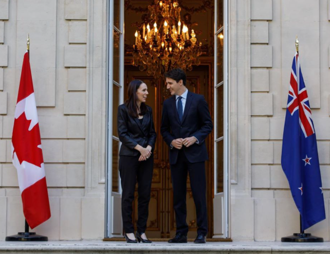 جاستن ترودو رئيس وزراء كندا و جاسيندا أرديرن رئيسة وزراء نيوزيلندا