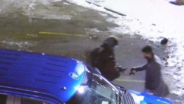 سوداني يسرق سيارة بعد أن كان مهدداً بالترحيل من كندا لقتله رجلاً مشرداً