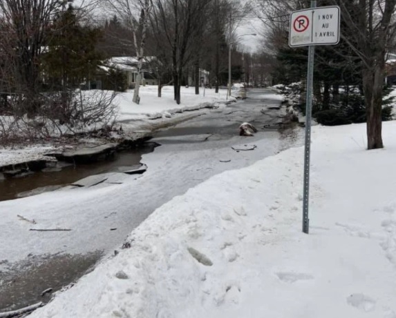 إجلاء أكثر من 250 من سكان كيبيك بسبب مخاطر الفيضانات
