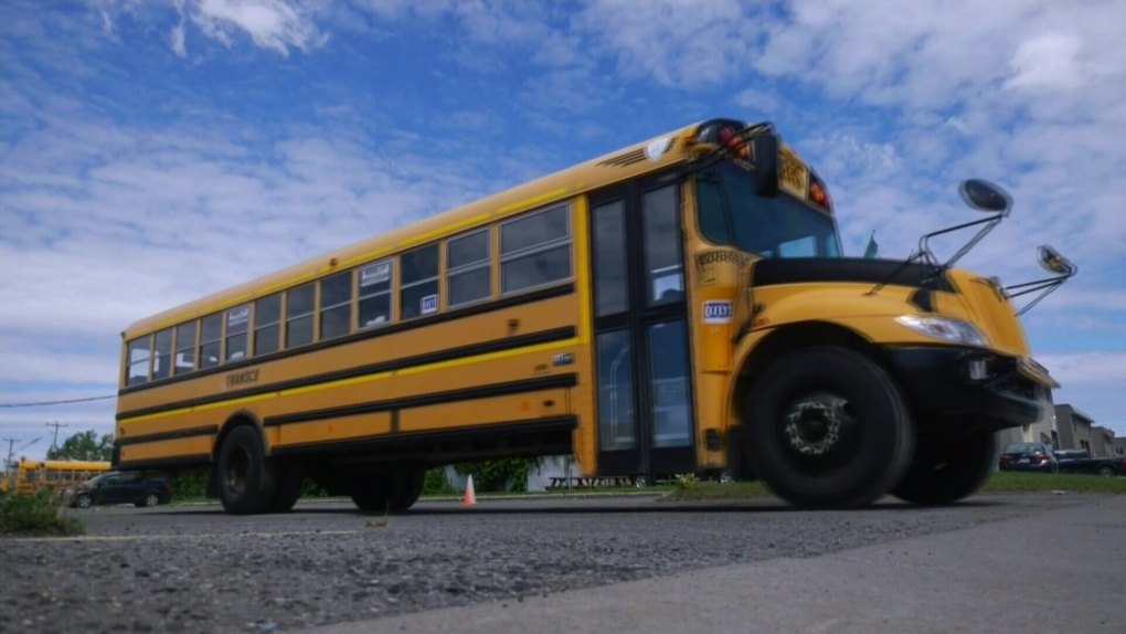 فتح المدارس أمام بعض طلاب كيبيك في المناطق البرتقالية