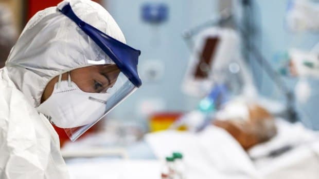 تراجع عدد الإصابات بكورونا في أونتاريو لأقل من 2000