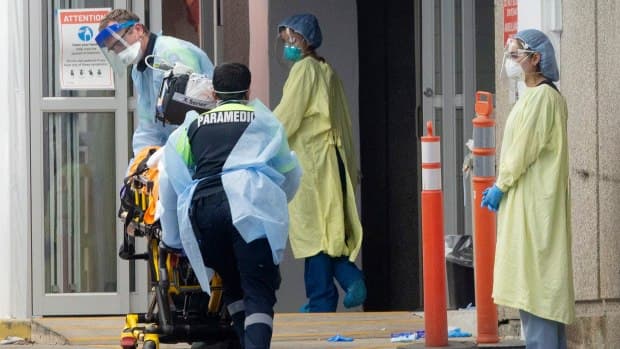 أونتاريو تسجل أكثر من 3900 إصابة جديدة بكورونا
