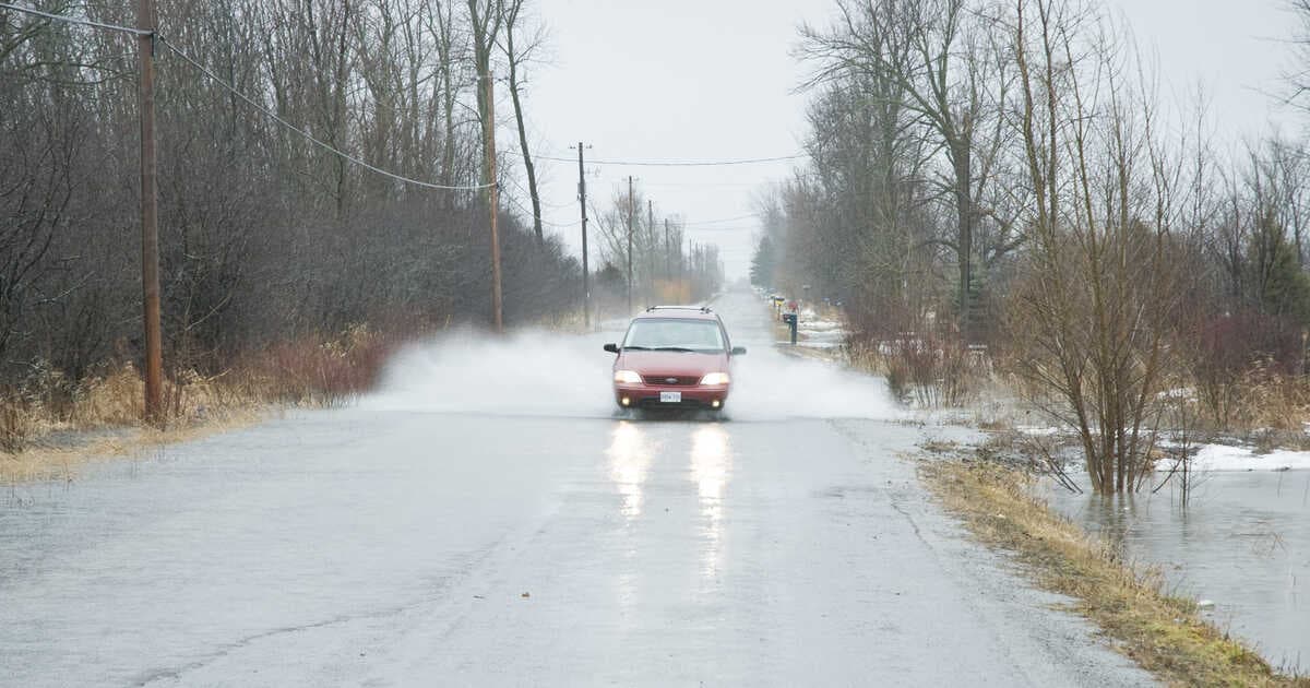 خبراء الطقس يحذرون من حدوث فيضانات في أجزاء من أونتاريو