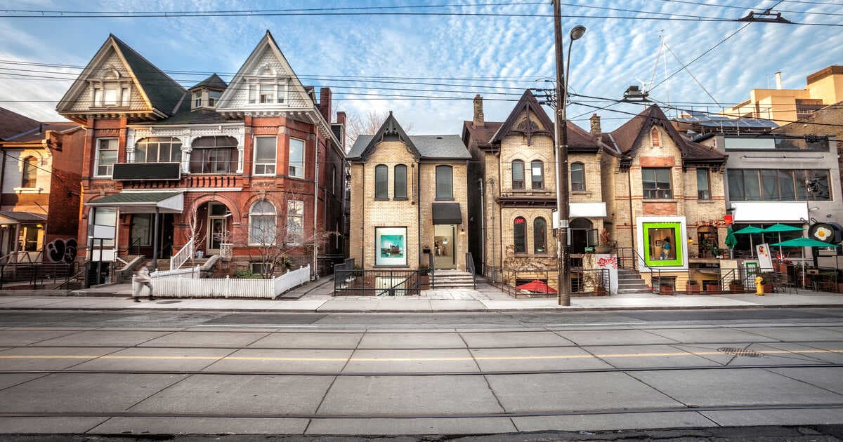 متوسط أسعار المنازل يرتفع في كندا بمقدار 14.1% في عام 2021