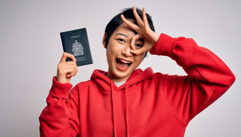 كيف تحصل على دعوة لتقديم طلب الحصول على الإقامة الدائمة في كندا خلال أقل من 3 أشهر؟