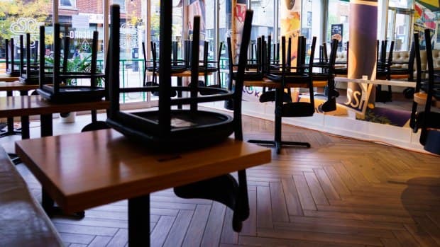 بعد عام مدمر من الإغلاق.. مطاعم ومقاهي مونتريال تستعد لإقامة فعالية كبيرة