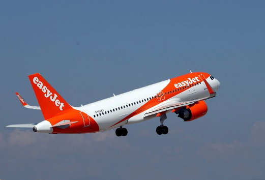 بريطانيا: شركة الطيران easyJet تعلن عن إلغاء الجزء الأكبر من خدماتها