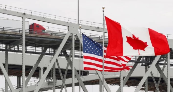 مؤشرات على اقتراب موعد فتح الحدود الكندية الأمريكية