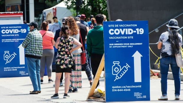 السلطات الصحية في كيبيك توقف نشر إحصائيات فيروس كورونا خلال العطلات