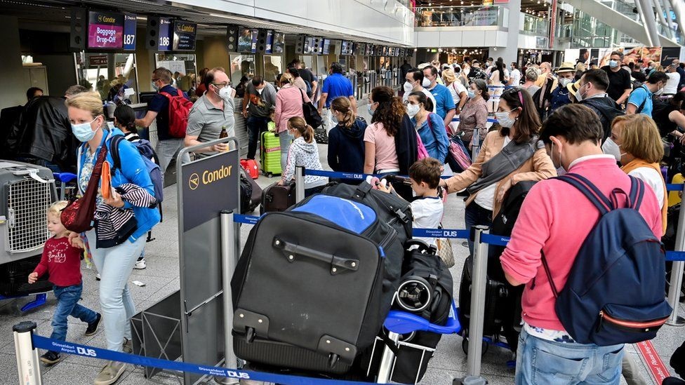 ألمانيا ترفع حظر السفر عن 5 دول موبوءة بمتغير دلتا