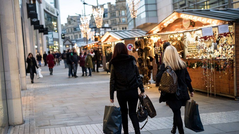 مانشستر: أسواق عيد الميلاد تستعد للعودة بعد إغلاق دام أكثر من عام
