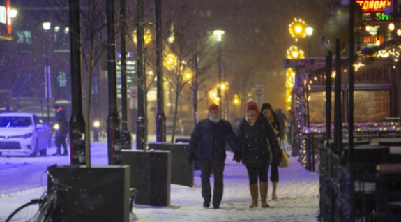 شبكة الطقس تتوقع بداية مبكرة لفصل الشتاء في كندا