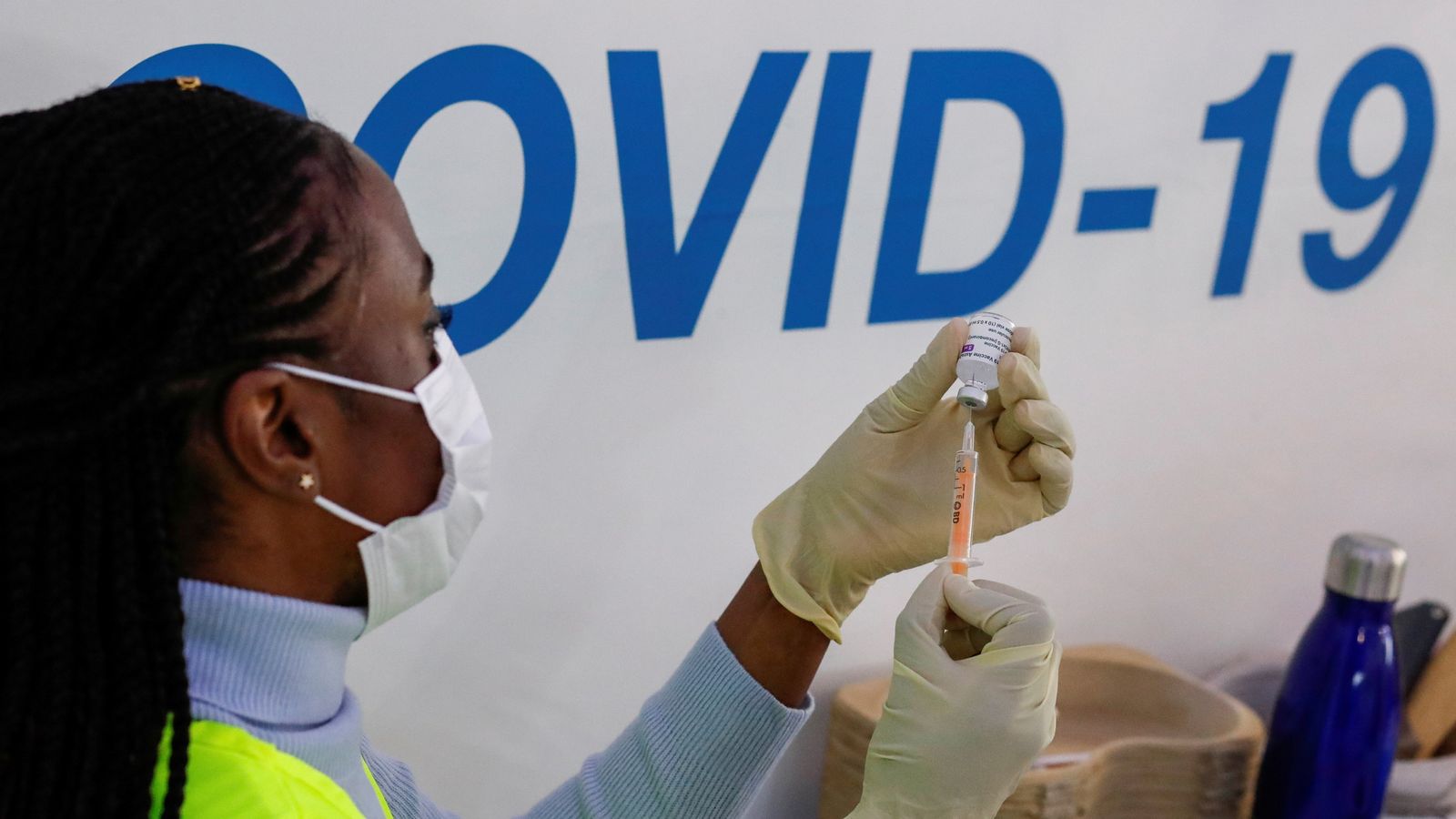 المملكة المتحدة تسجل أكثر من 38 ألف إصابة جديدة بفيروس كورونا