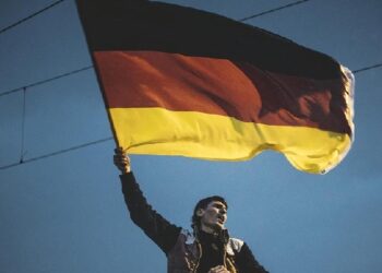 تقديم طلب لجوء عن طريق الانترنت في ألمانيا