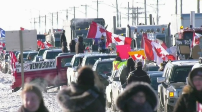 شرطة أونتاريو تحذر السائقين من تأخيرات كبيرة في حركة المرور بسبب مسيرة الحرية
