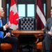 رئيس وزراء كندا ورئيس وزراء لاتفيا
