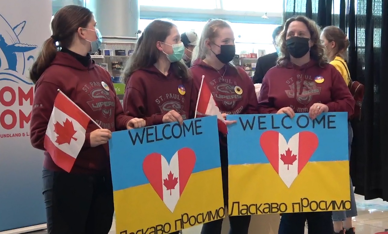 الترحيب باللاجئين الأوكرانيين في كندا
