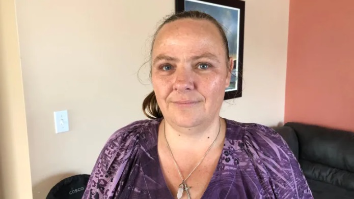 أونتاريو: امرأة تفقد الوعي أثناء انتظار دام 19 ساعة في المستشفى قبل أن تكتشف إصابتها بالسرطان