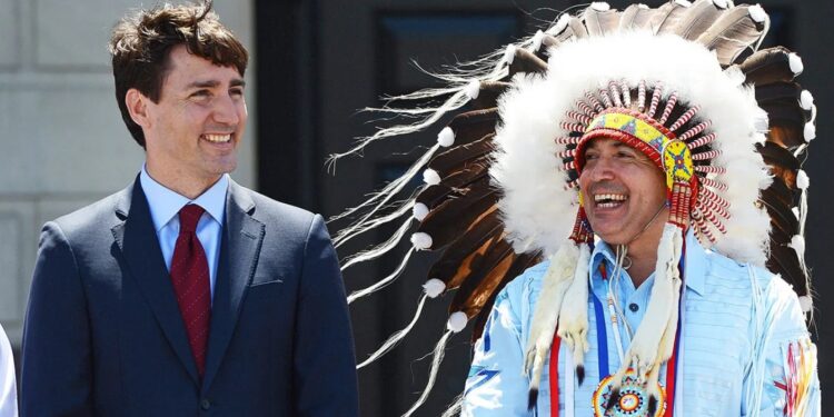 السكان الأصليين في كندا و ترودو