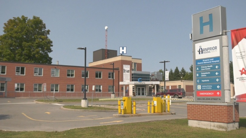 مستشفى في أونتاريو يقدم مكافآت بقيمة 25,000 دولار لتعيين ممرضين جدد