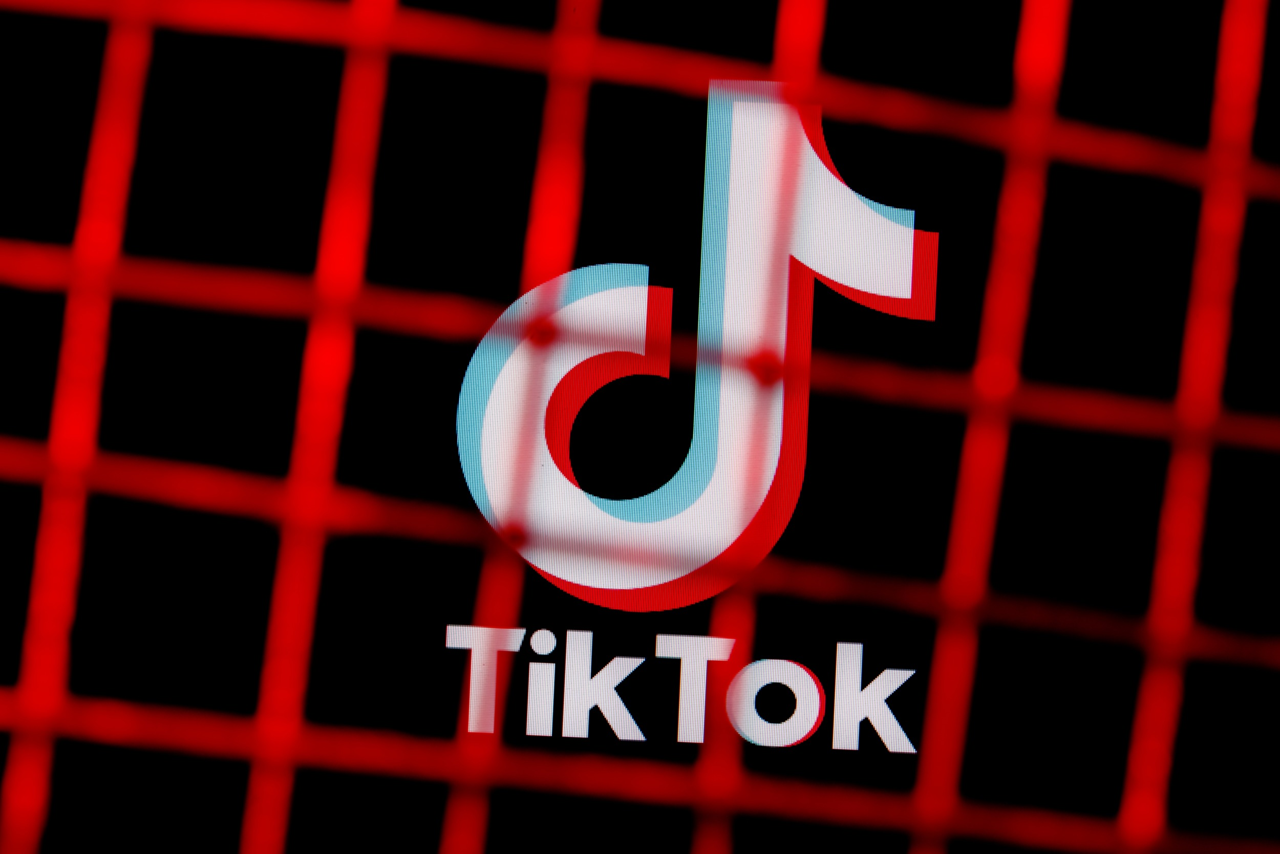 Tiktok يضع حدودا زمنية افتراضية جديدة للقاصرين