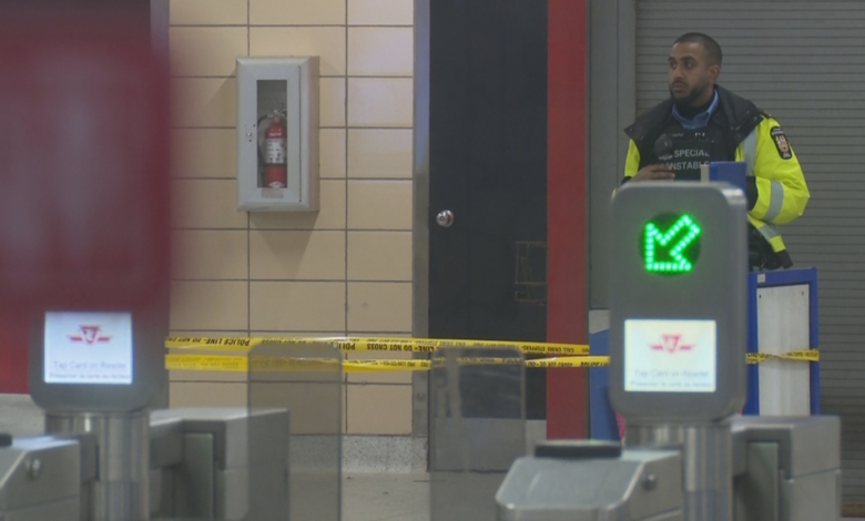 مقتل رجل بعد طعنه في محطة مترو أنفاق Keele في تورنتو
