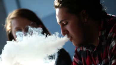 لدى كندا بعض من أعلى معدلات التدخين الإلكتروني للمراهقين في العالم