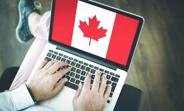 الهجرة الكندية تصدر تعليماتها حول تأشيرة الرحالة الرقميين الجديدة نهاية عام 2023