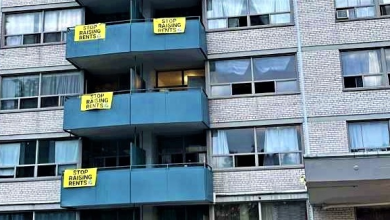 ما يقرب من 500 مستأجر من 5 مباني سكنية في تورونتو مضربون الآن عن الإيجار