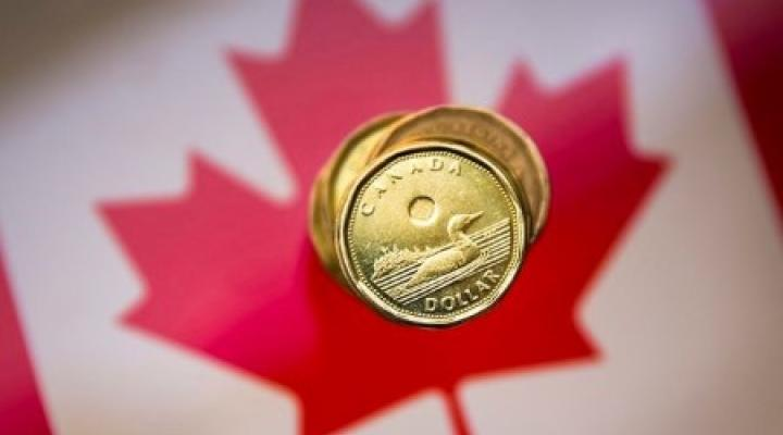 الدولار الكندي يرتفع إلى أعلى مستوى في 6 أسابيع